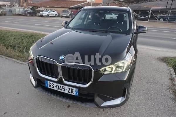 BMW X1 2023 - 116002 km, GASOLINE, Kragujevac - polovan automobil na eAuto auto placu